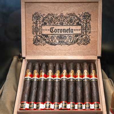 Crowned Heads Coroneta Maduro